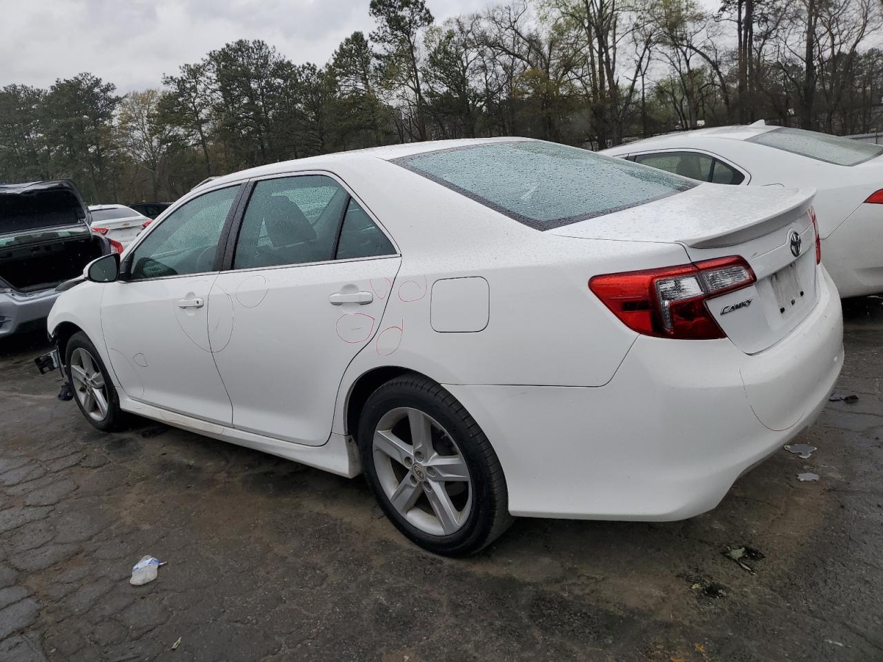 2013 TOYOTA CAMRY L - Image 2