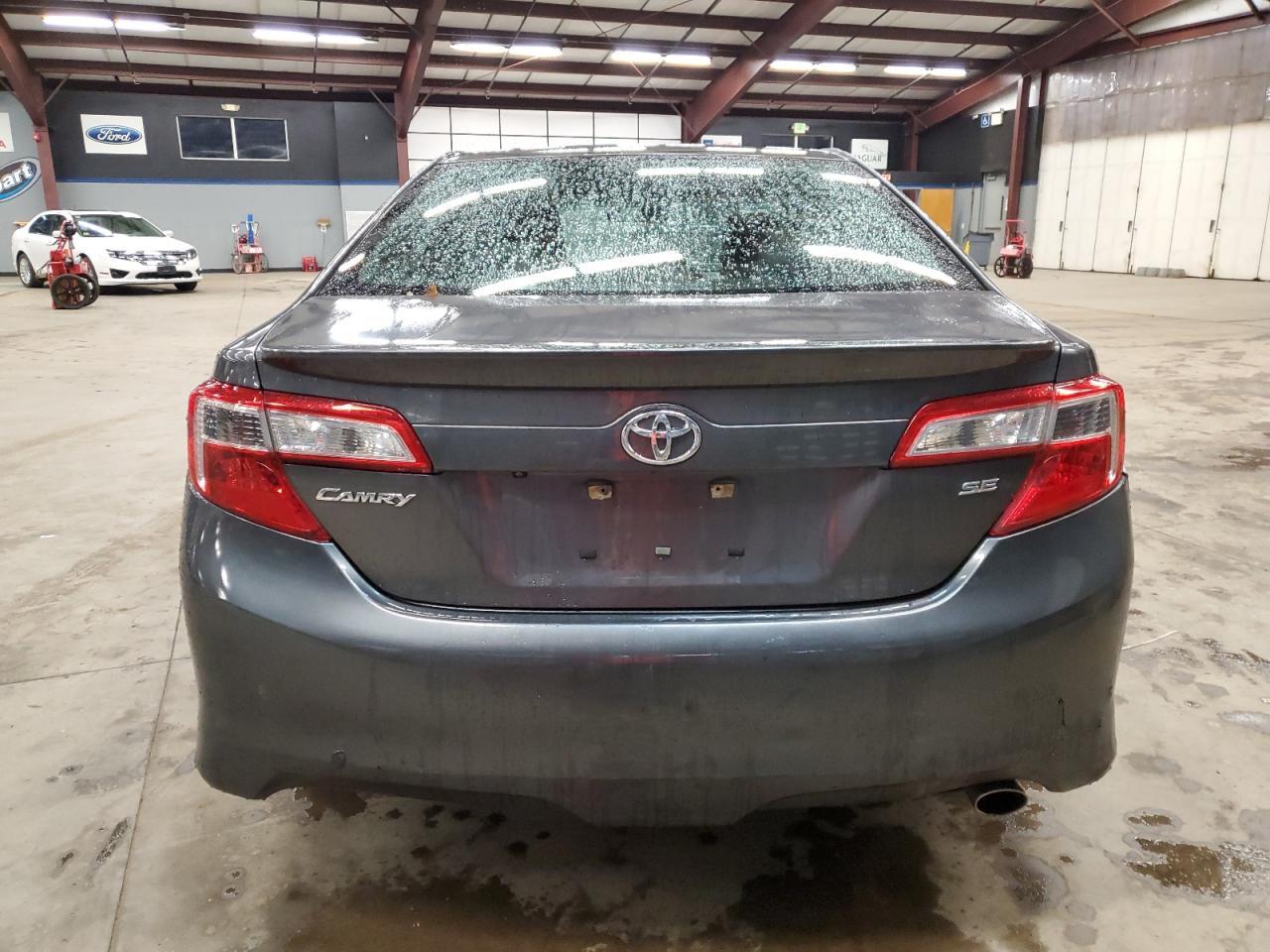2014 TOYOTA CAMRY L - Фото 6