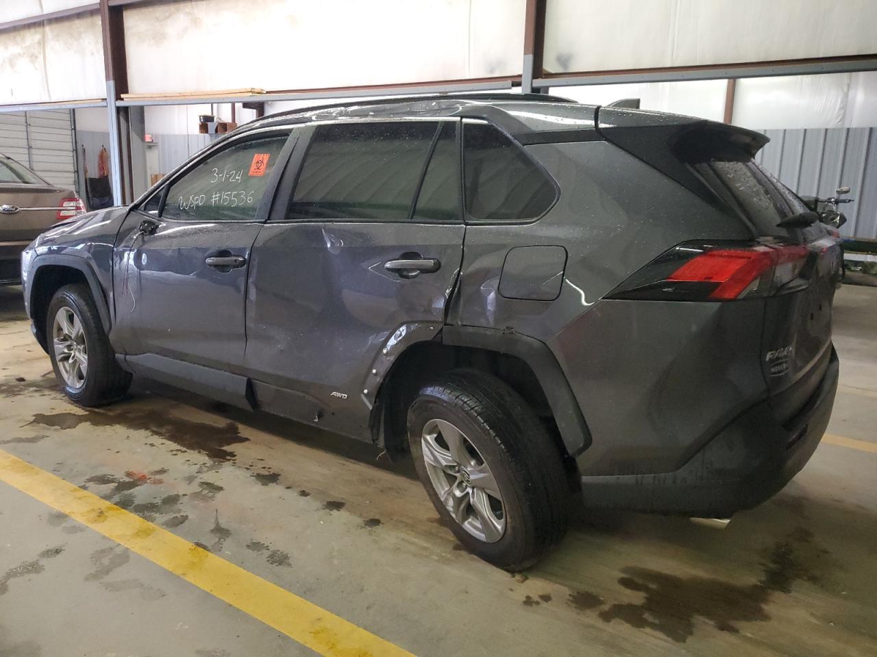 2022 TOYOTA RAV4 XLE - Image 2