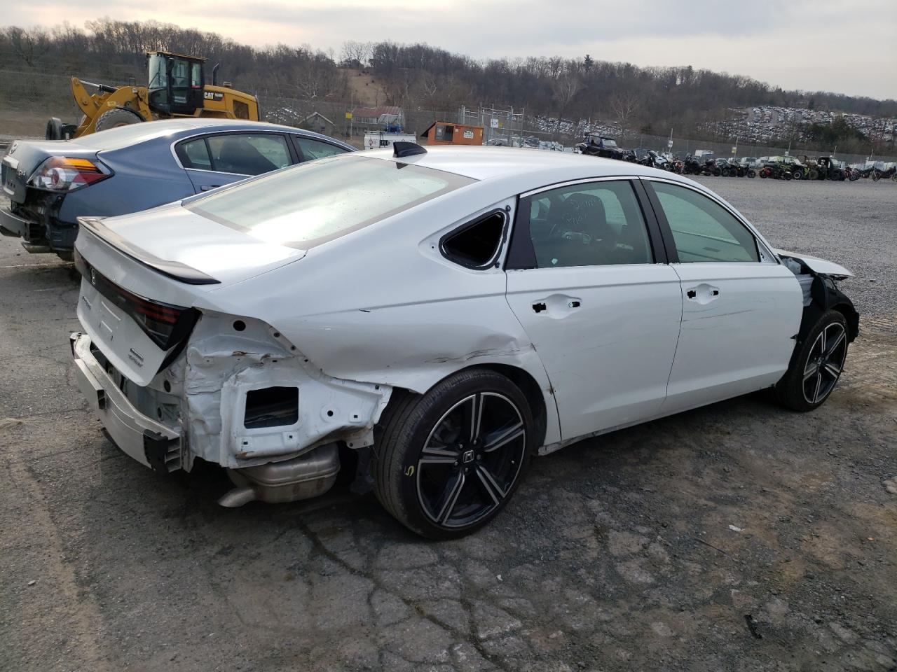 2023 HONDA ACCORD HYB - Image 3
