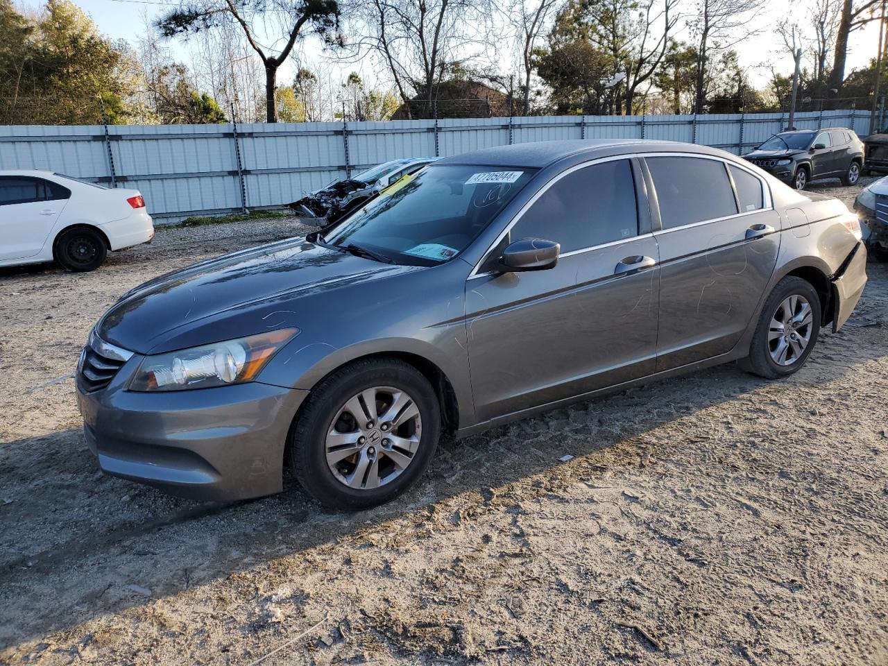 2012 HONDA ACCORD SE