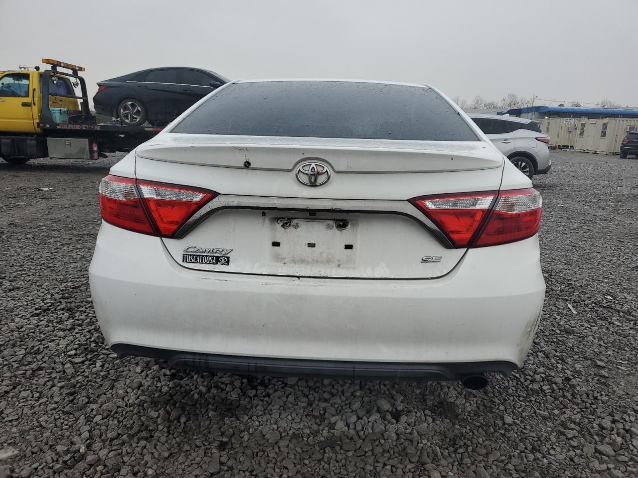 2016 TOYOTA CAMRY LE - Фото 6