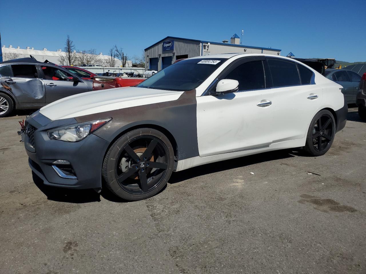 2018 INFINITI Q50 LUXE