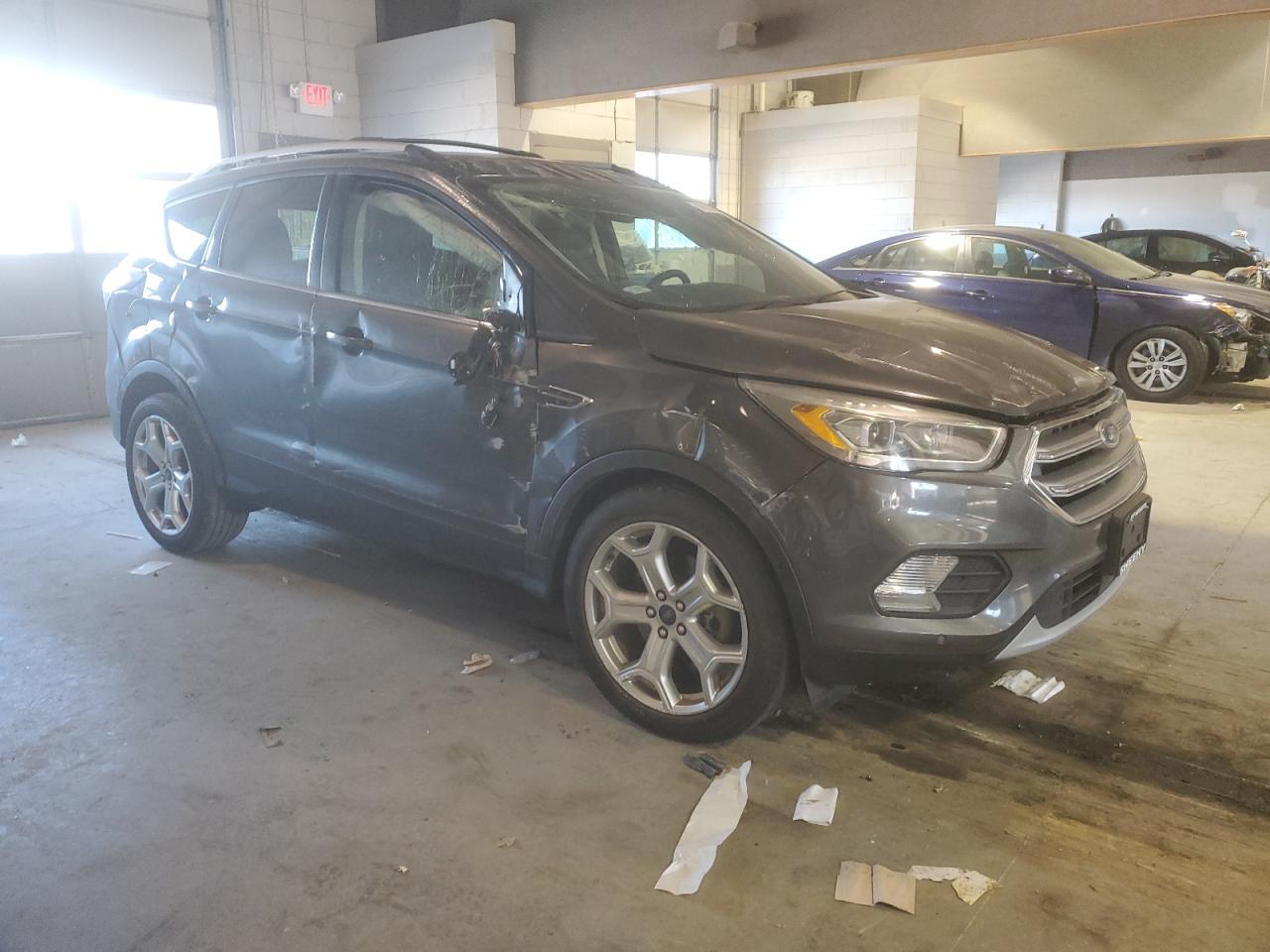 2017 FORD ESCAPE TIT - Image 4