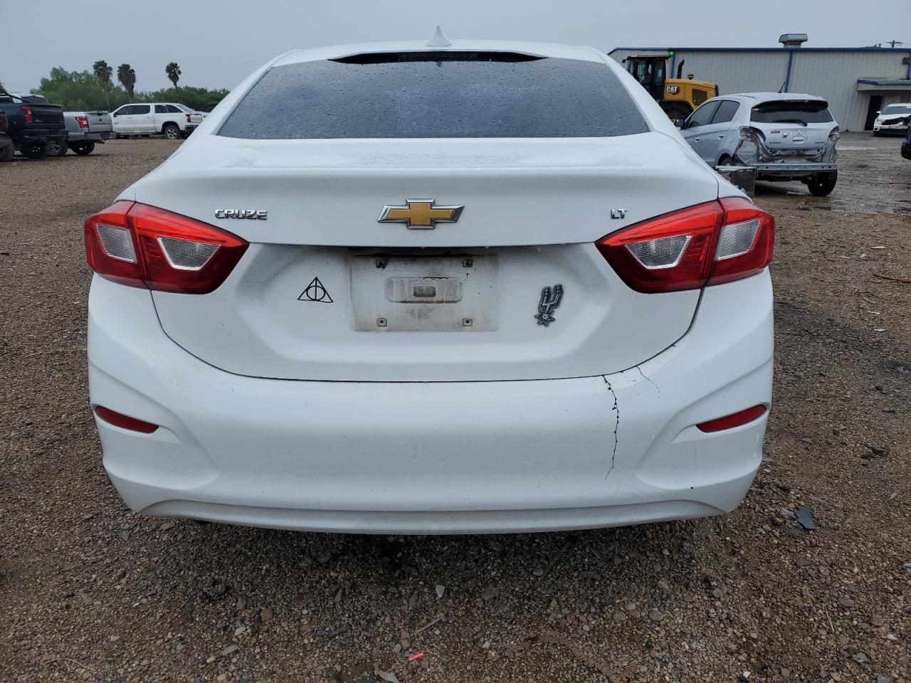 2017 CHEVROLET CRUZE LT - Фото 6