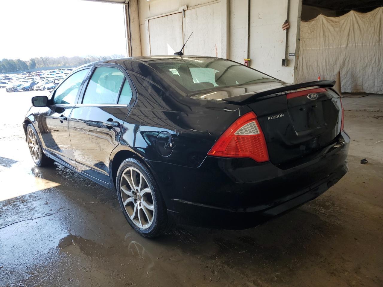 2012 FORD FUSION SE - Image 2