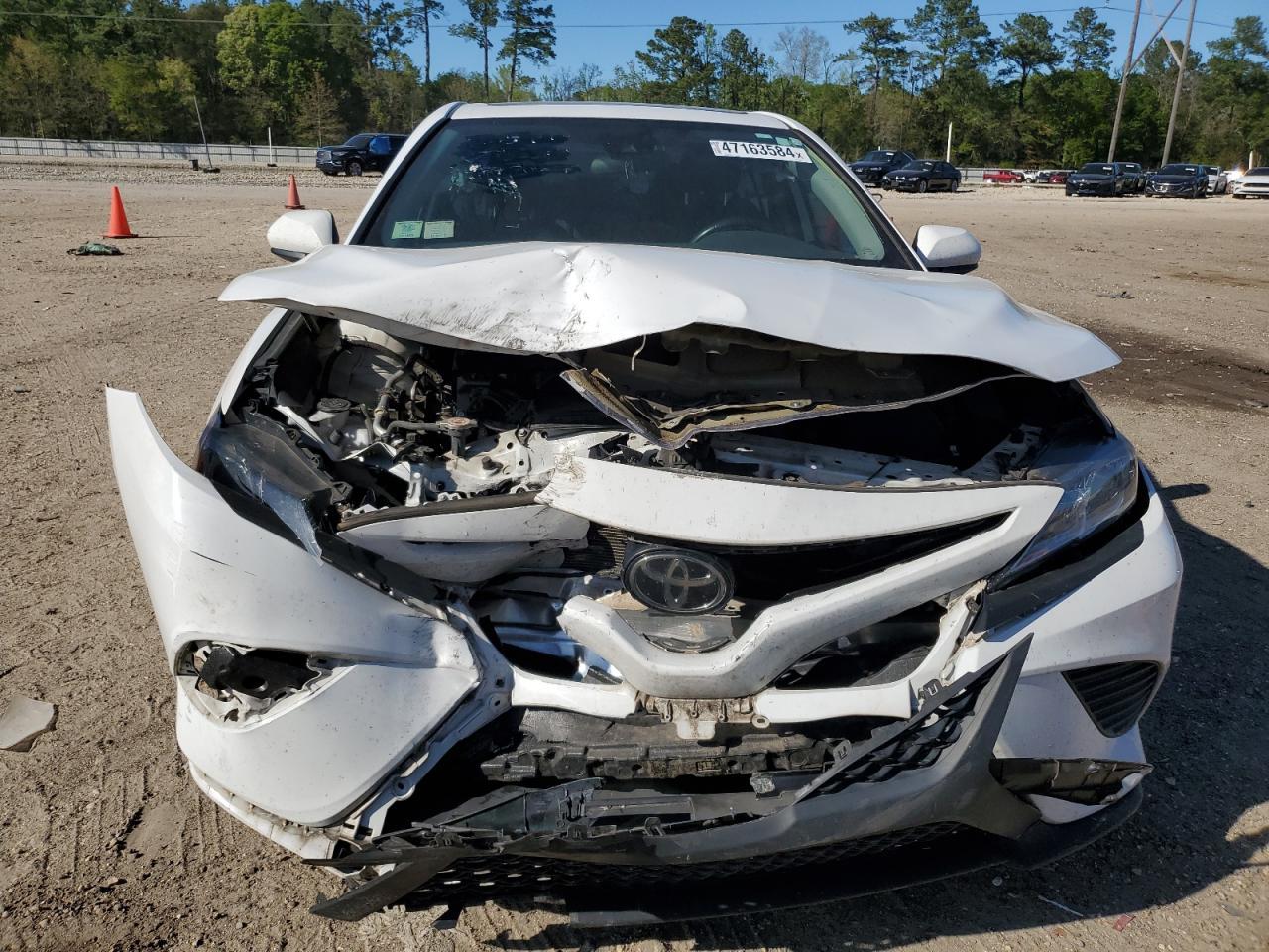 2019 TOYOTA CAMRY L - Фото 5