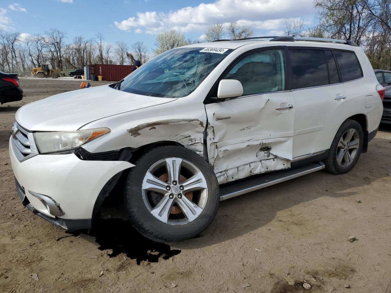2011 TOYOTA HIGHLANDER