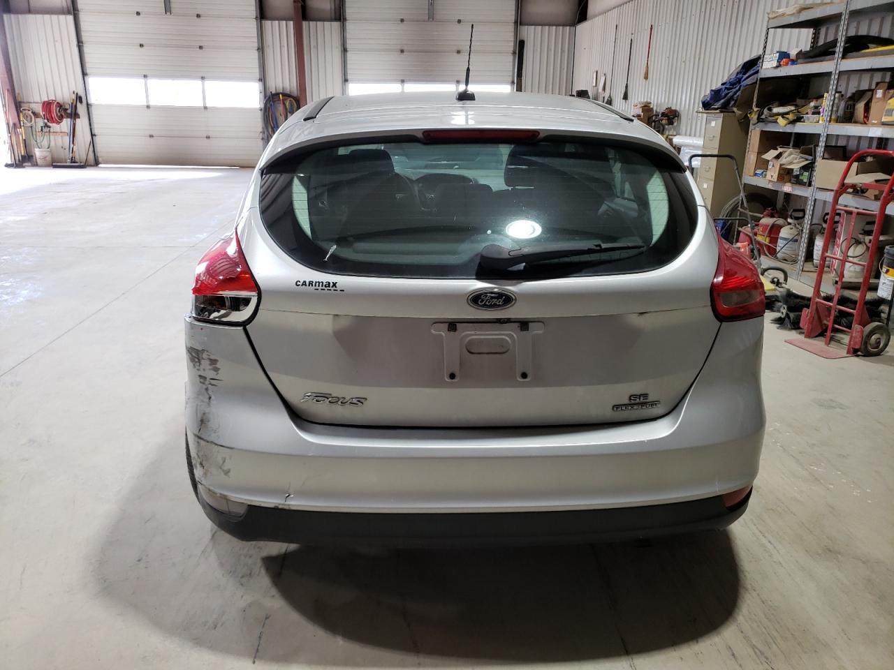 2016 FORD FOCUS SE - Image 6