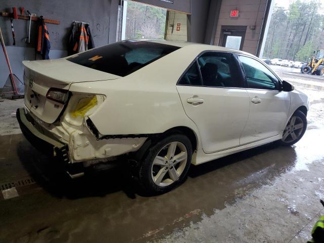 2013 Toyota Camry L - Фото 3