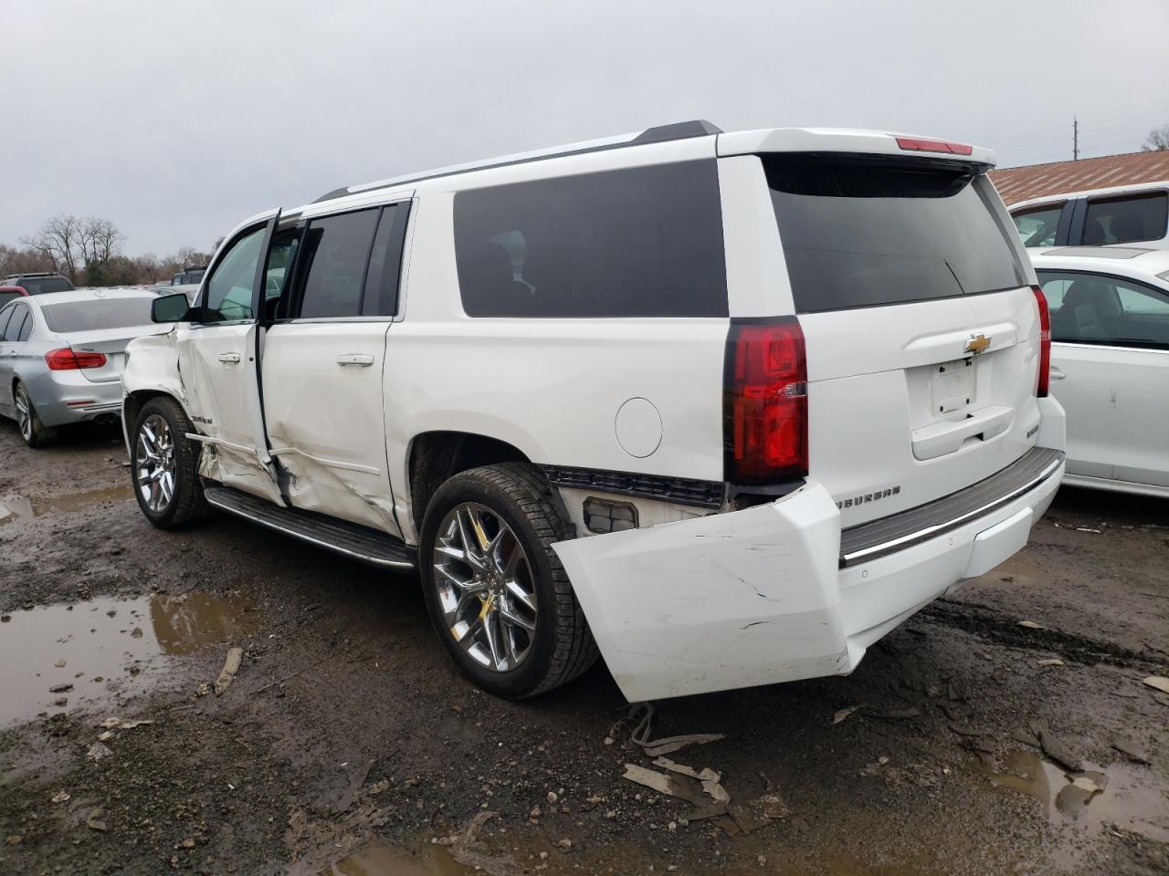 2017 CHEVROLET SUBURBAN K - Фото 2