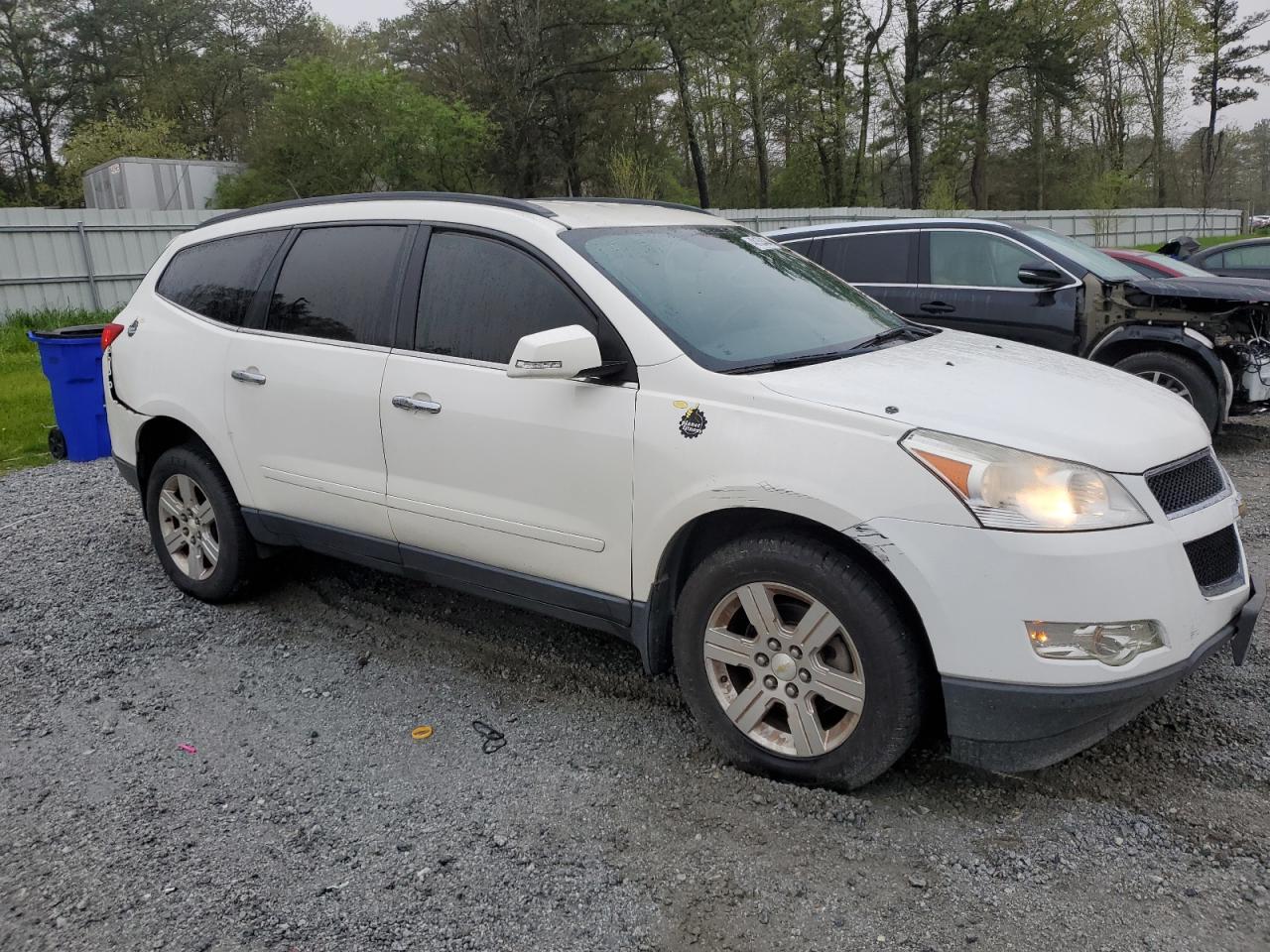 2012 CHEVROLET TRAVERSE L - Image 4