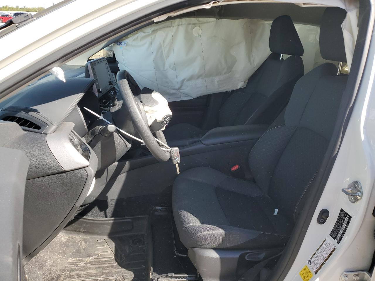 2021 TOYOTA C-HR XLE - Фото 7