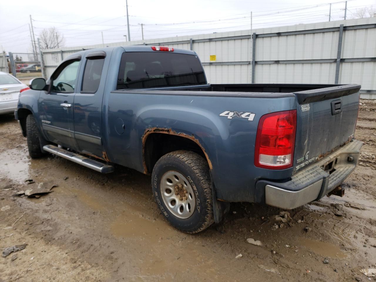 2011 GMC SIERRA K15 - Image 2