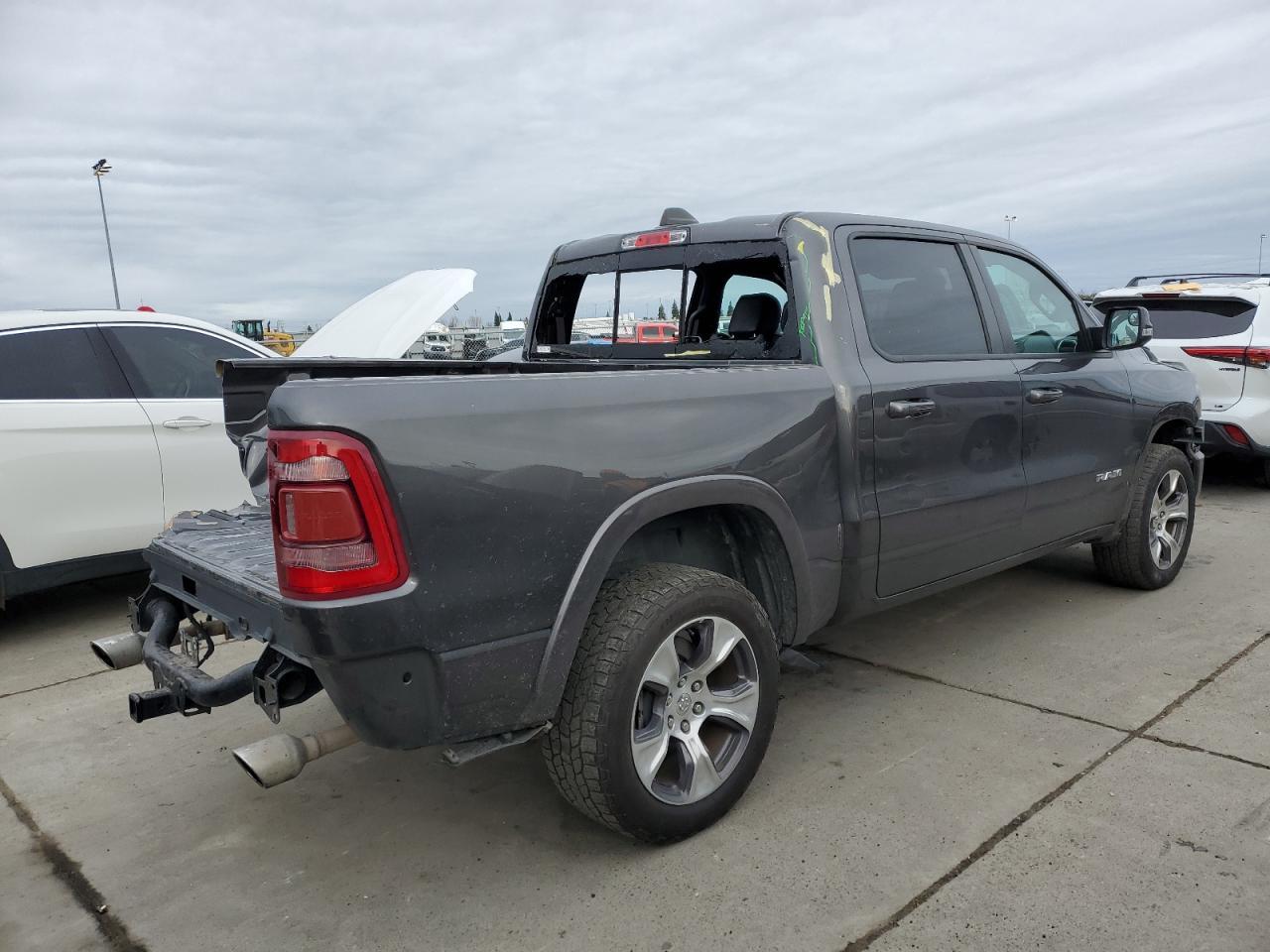 2019 RAM 1500 LARAM - Фото 3