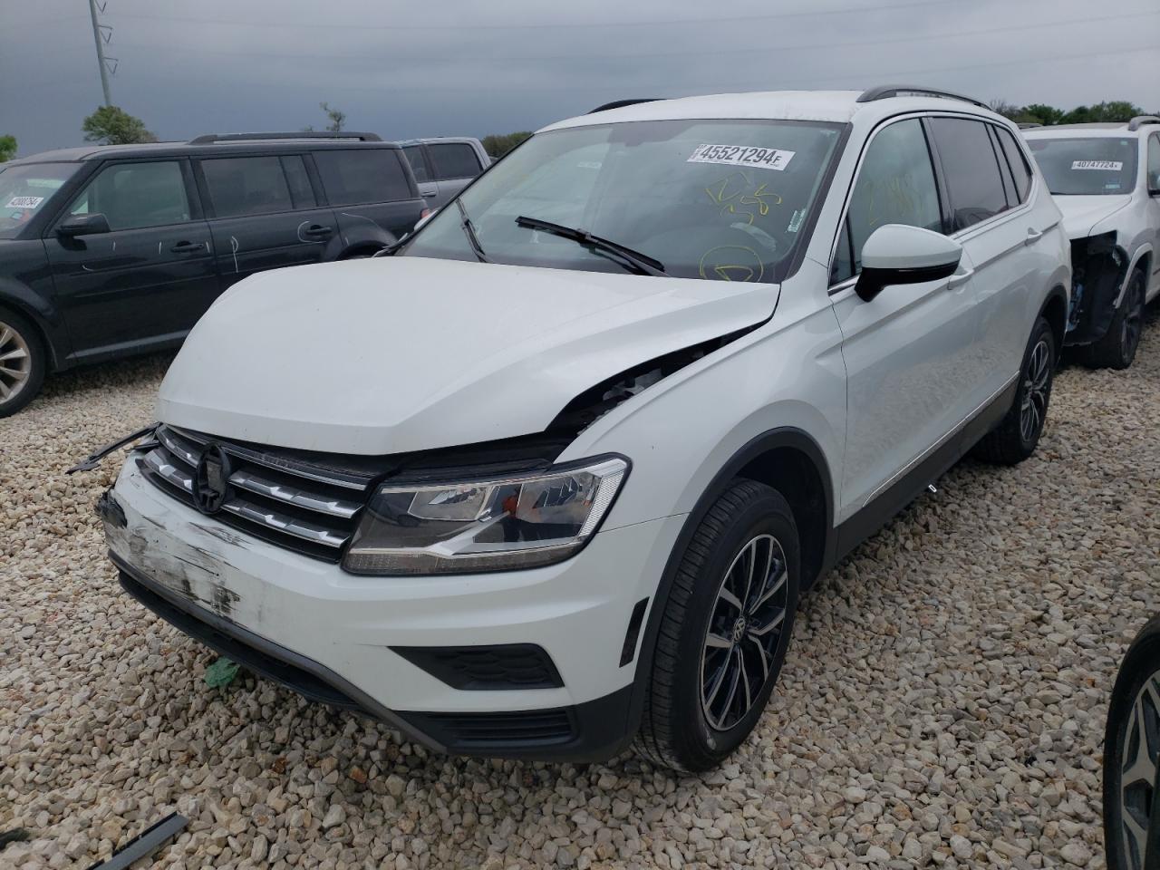 2021 VOLKSWAGEN TIGUAN SE