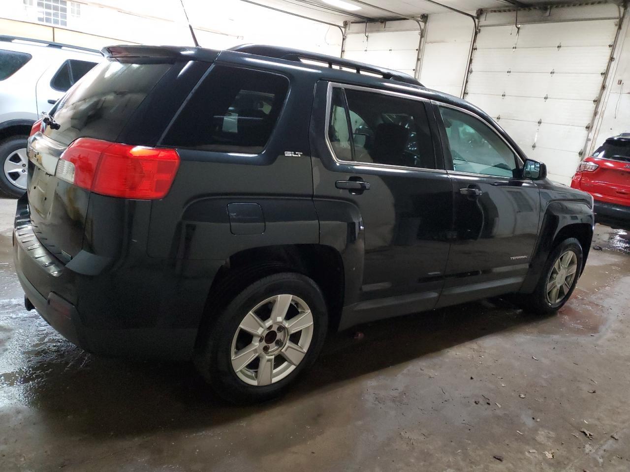 2012 GMC TERRAIN SL - Image 3