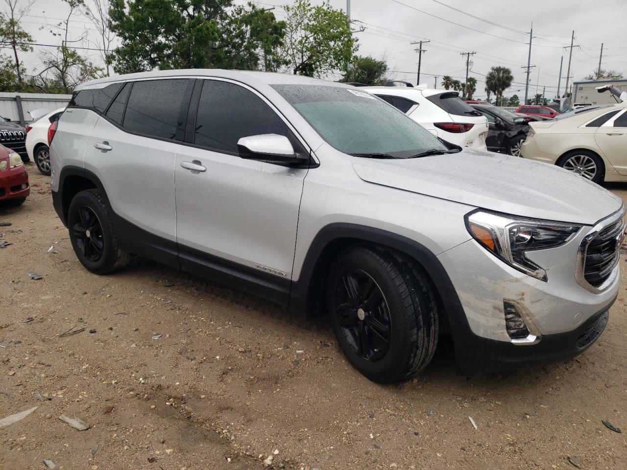 2018 GMC TERRAIN SL - Image 4