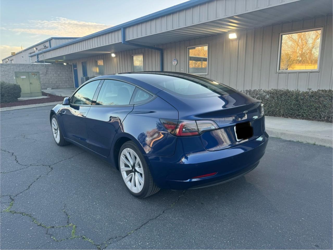 2022 TESLA MODEL 3 - Image 3