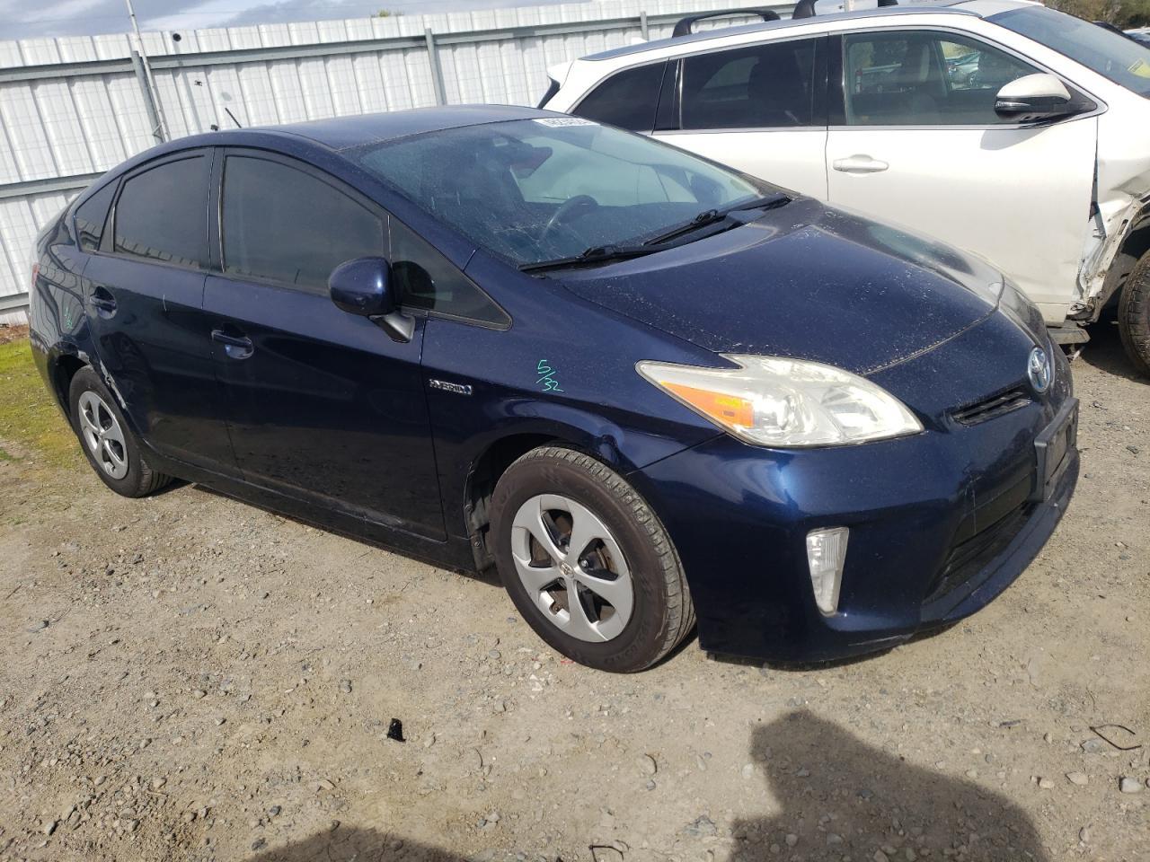 2013 TOYOTA PRIUS - Фото 4
