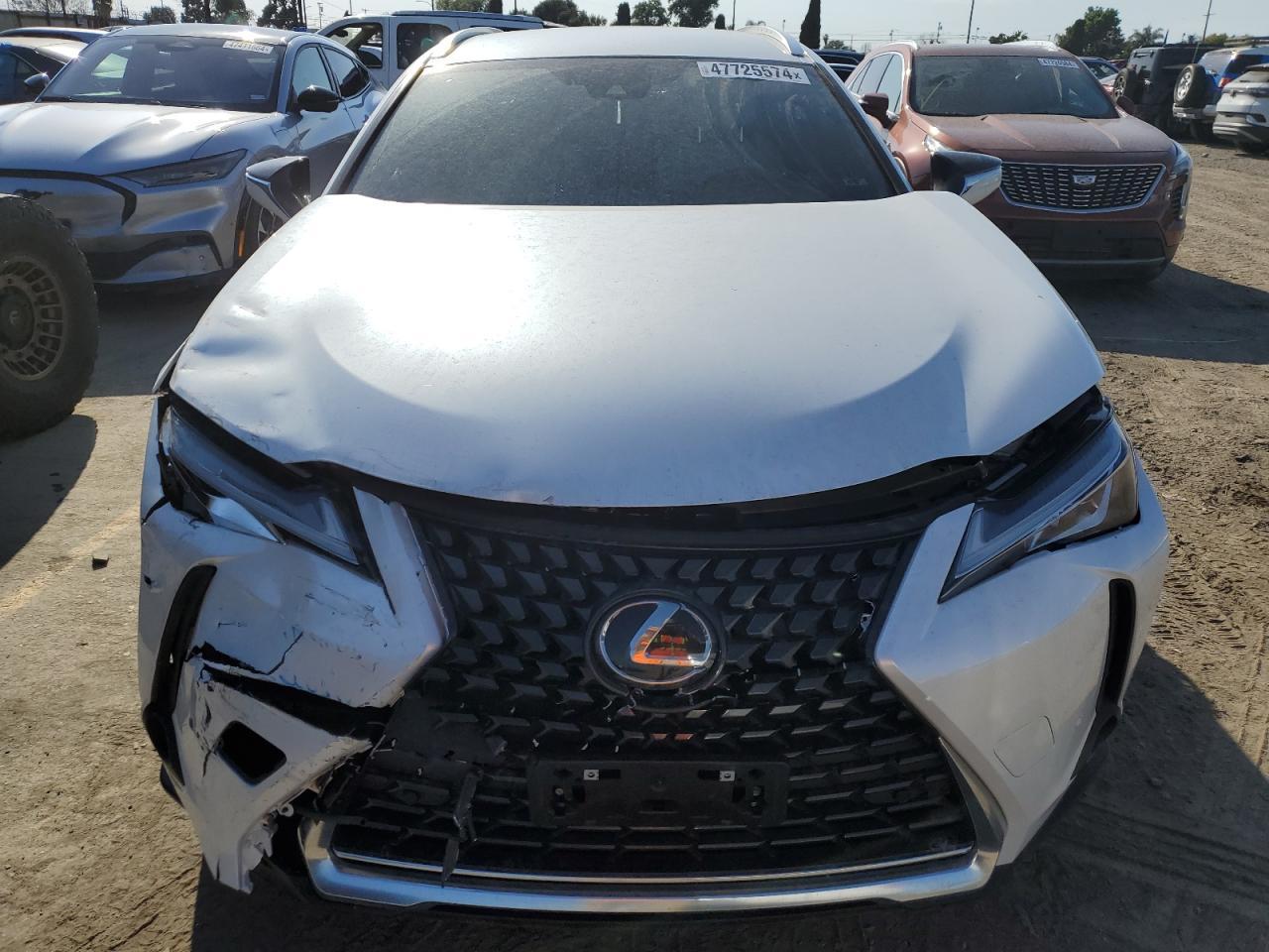 2022 LEXUS UX 200 BAS - Фото 5