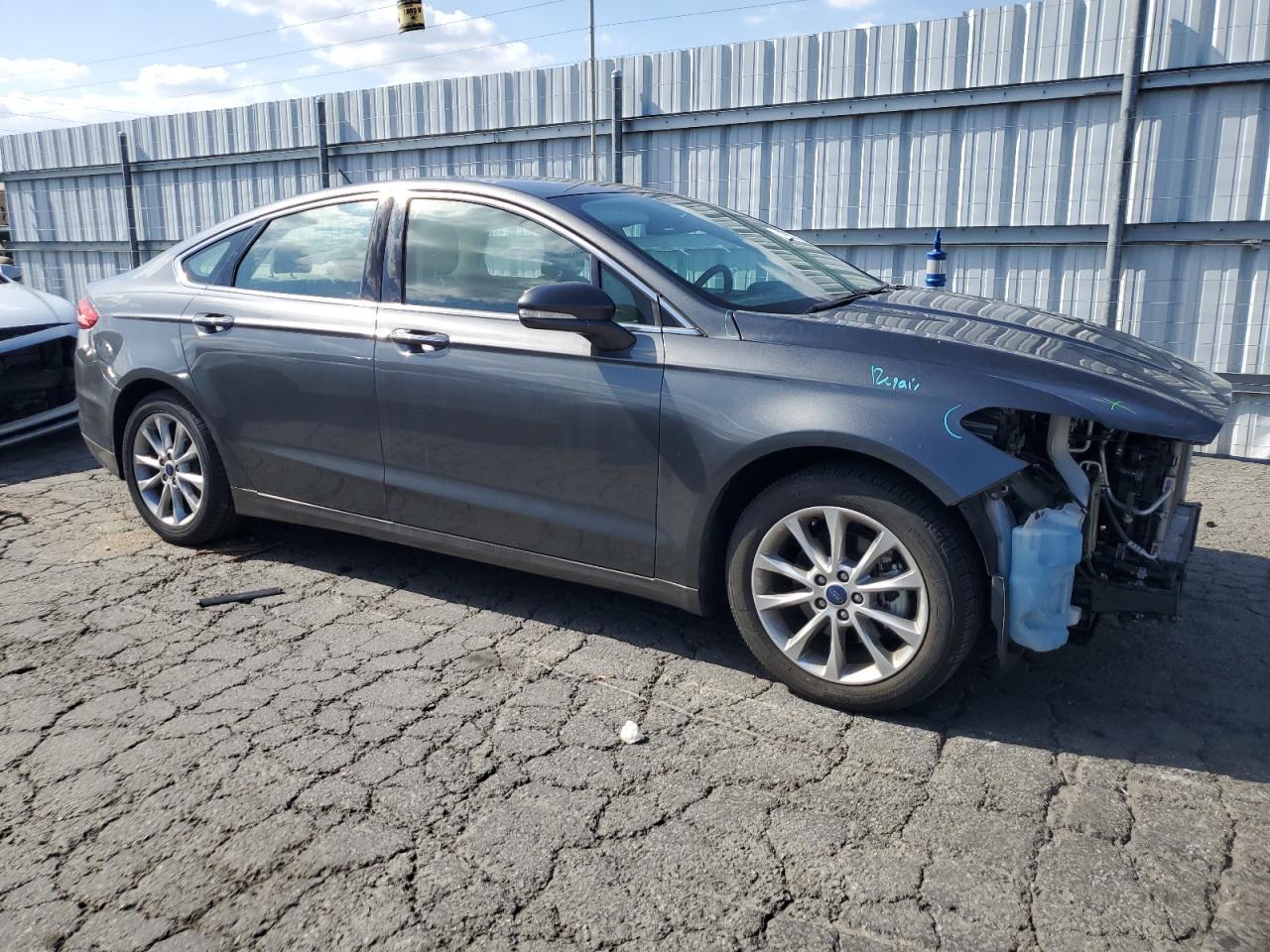 2017 FORD FUSION SE - Фото 4