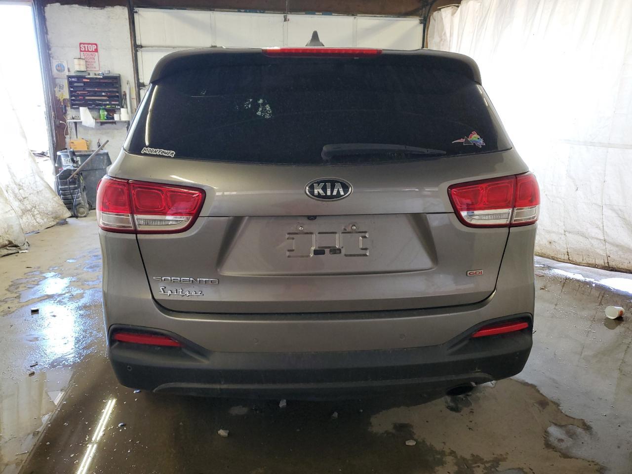 2016 KIA SORENTO LX - Image 6