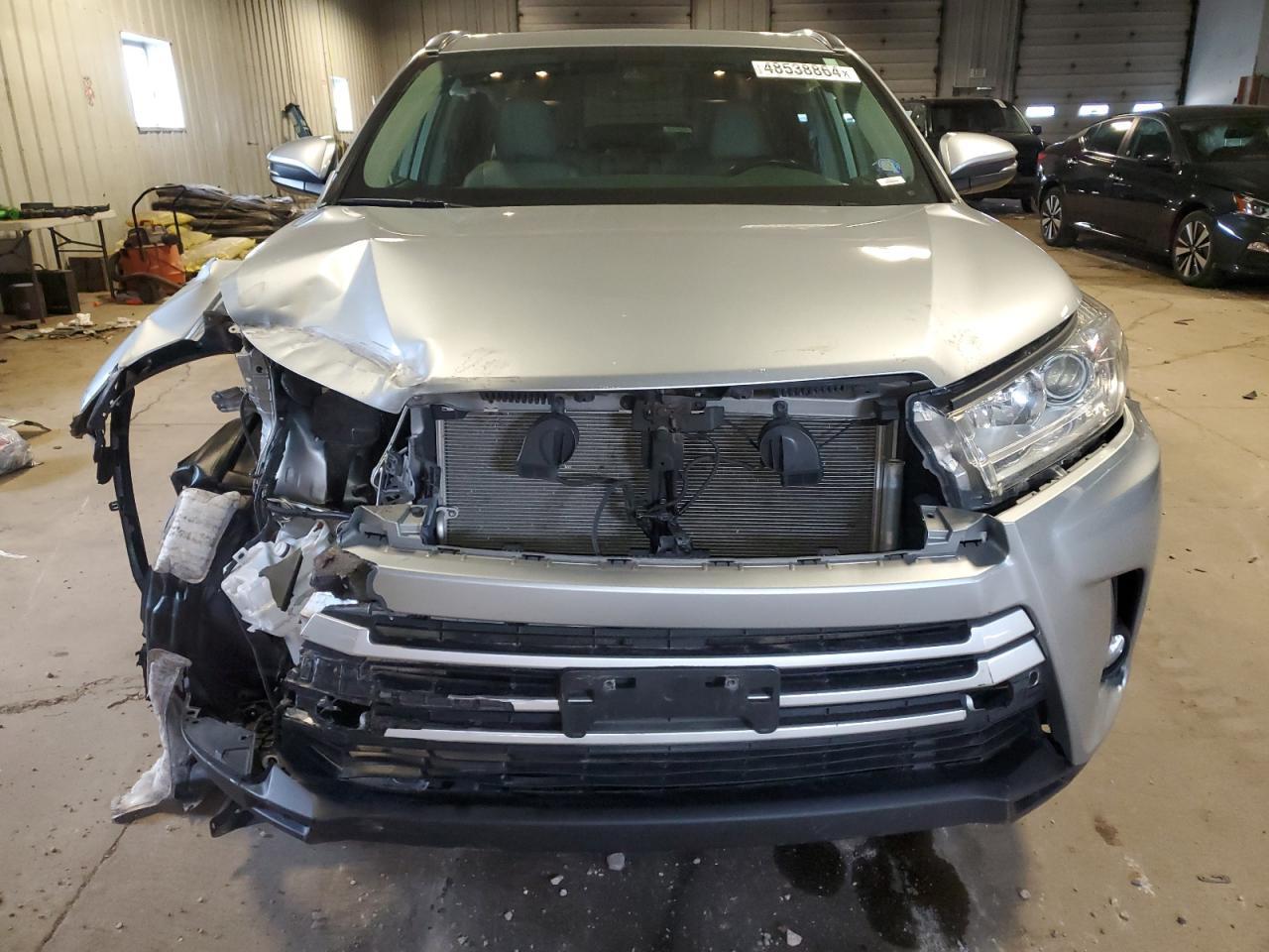 2019 TOYOTA HIGHLANDER - Фото 5