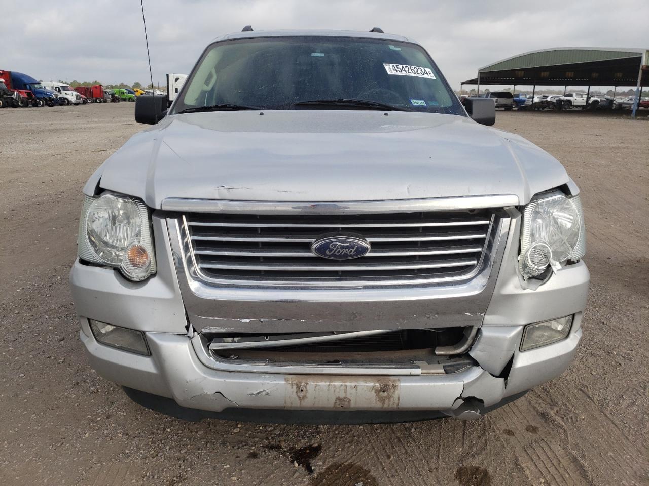 2010 FORD EXPLORER X - Image 5