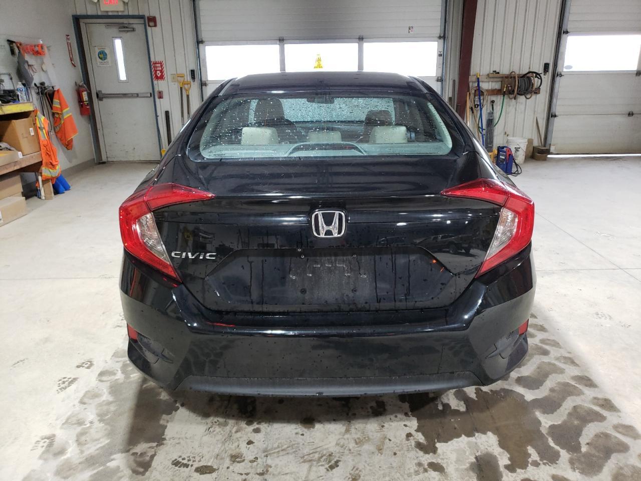 2016 HONDA CIVIC LX - Image 6