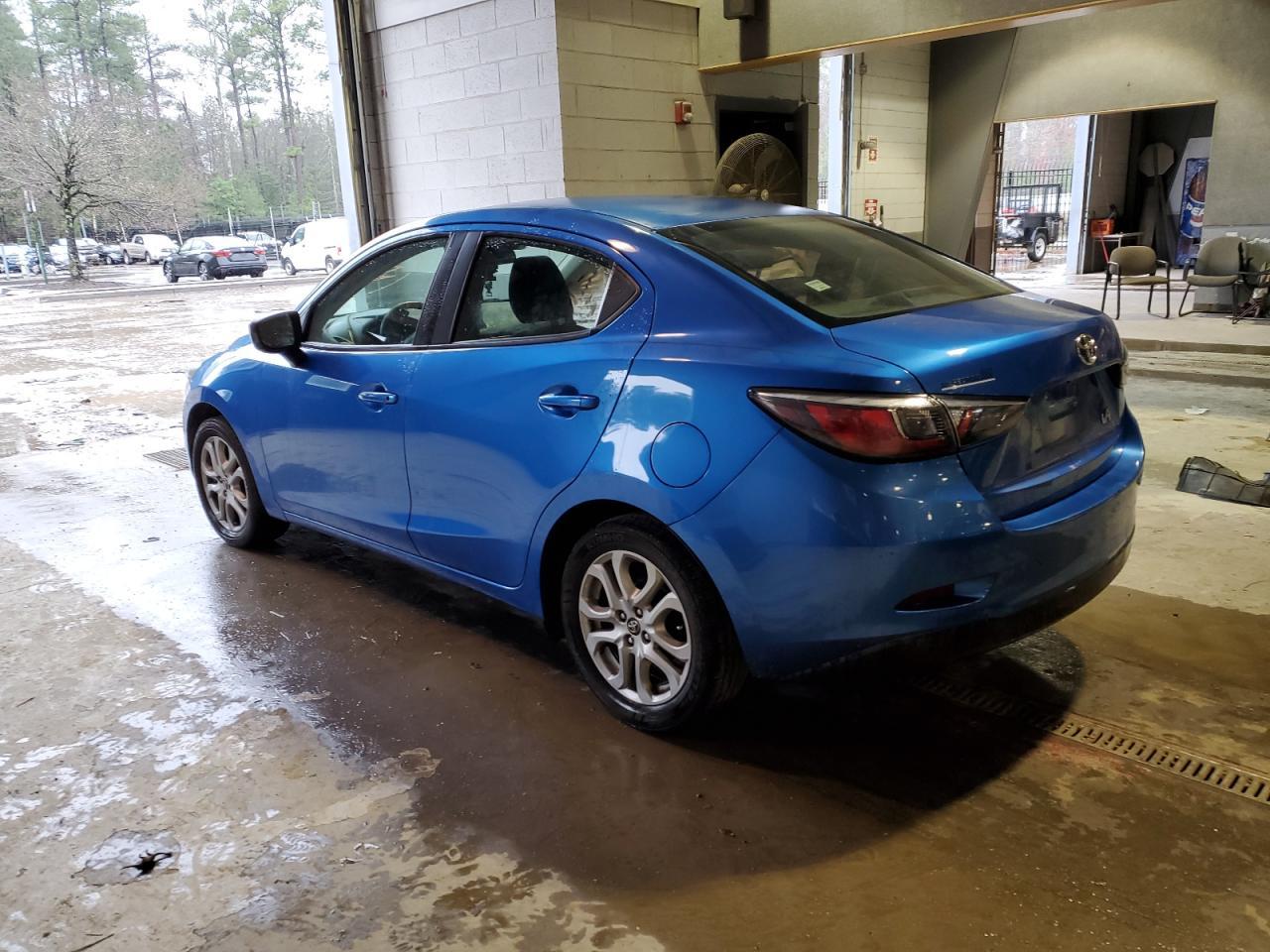 2017 TOYOTA YARIS IA - Фото 2