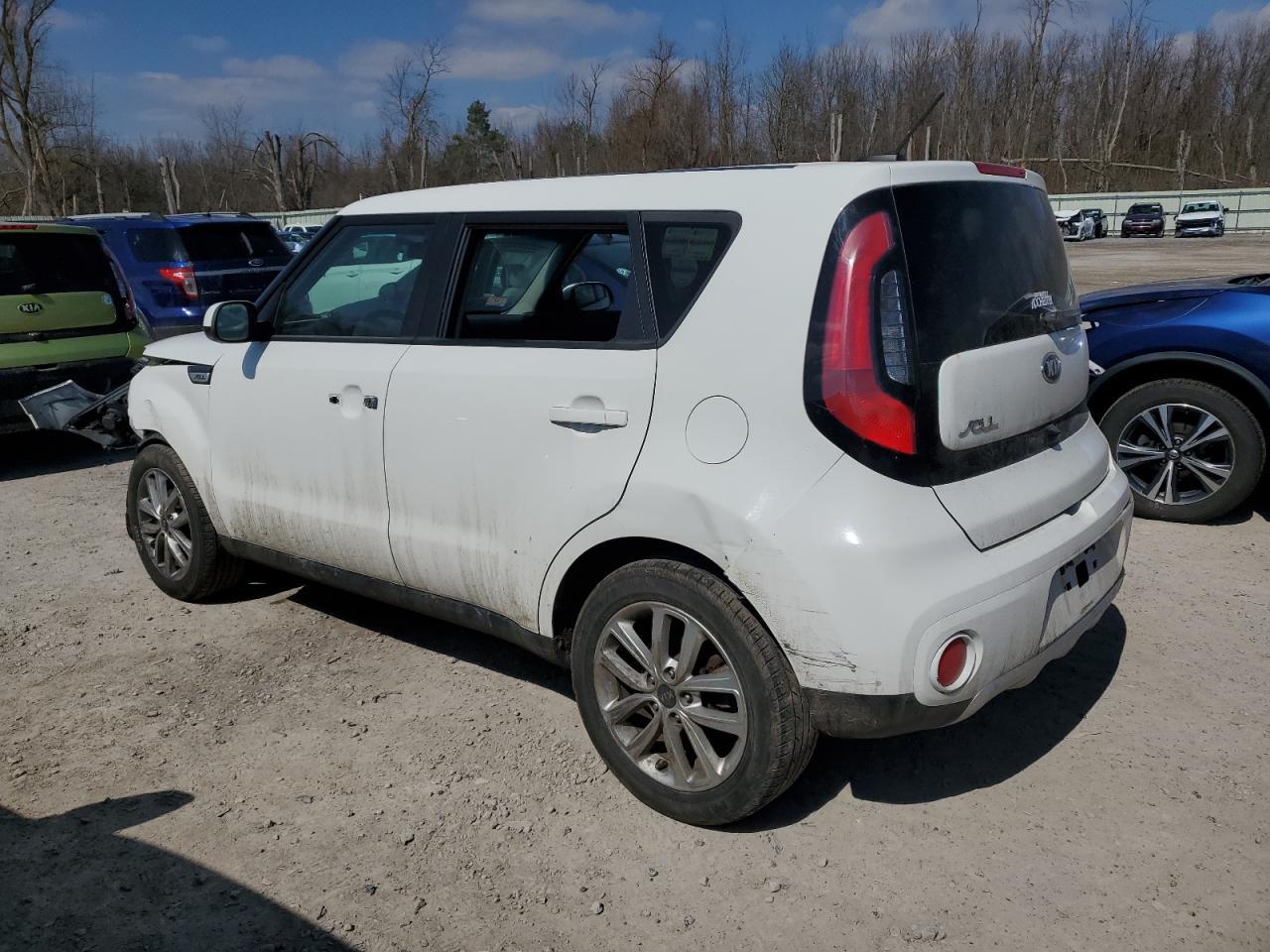 2017 KIA SOUL + - Image 2