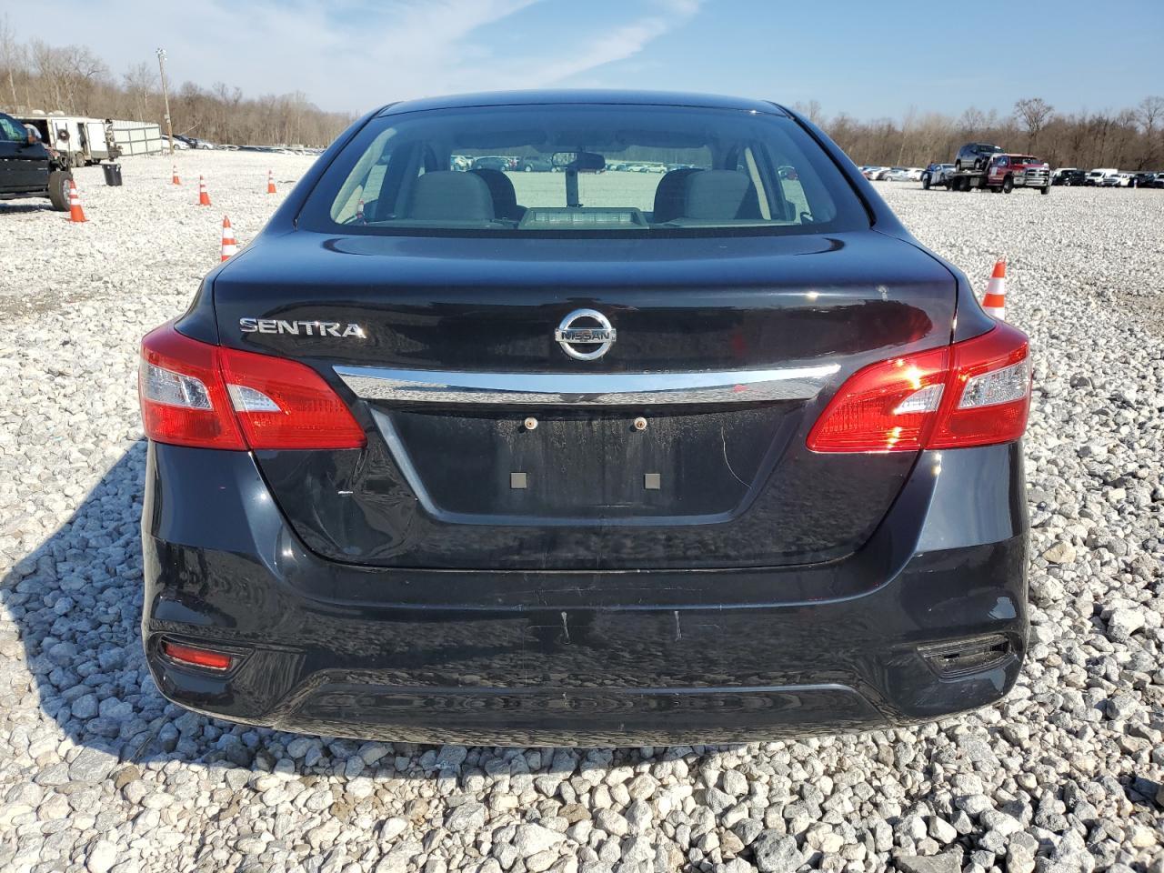 2017 NISSAN SENTRA S - Image 6