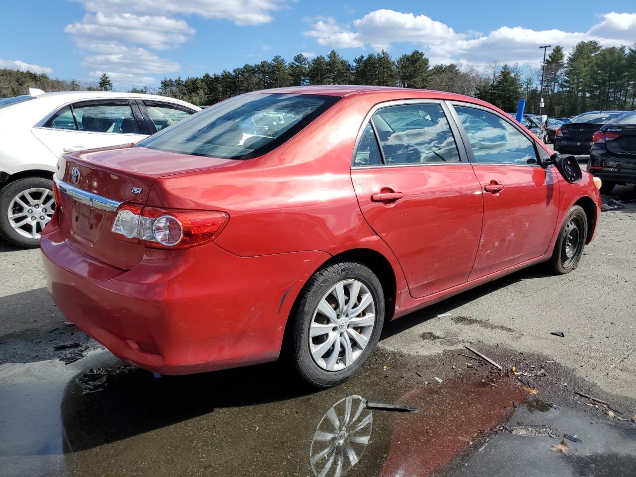 2013 TOYOTA COROLLA BA - Фото 3