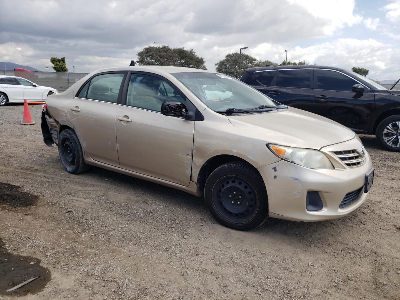 2013 TOYOTA COROLLA BA - Image 4