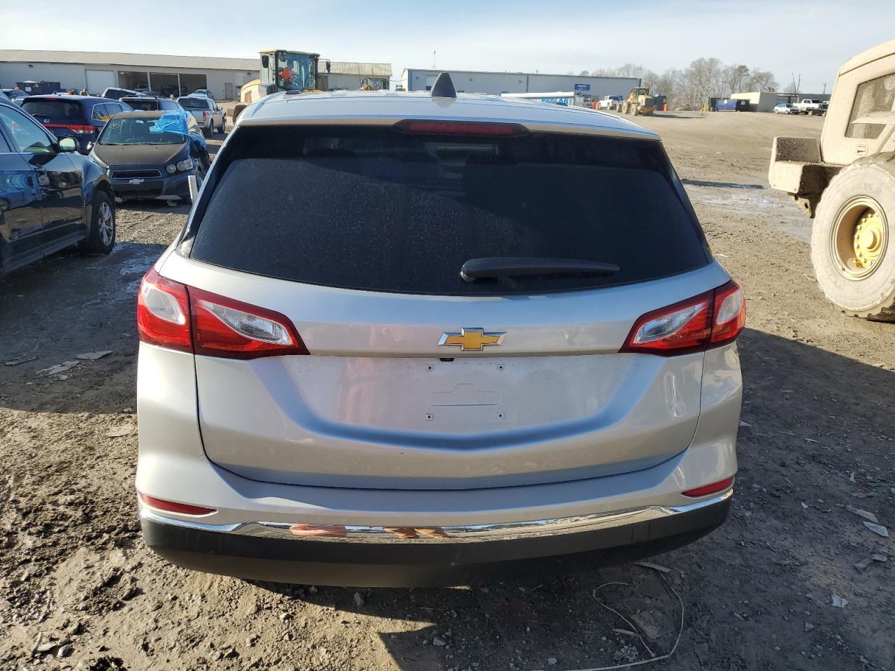 2019 CHEVROLET EQUINOX LT - Фото 6