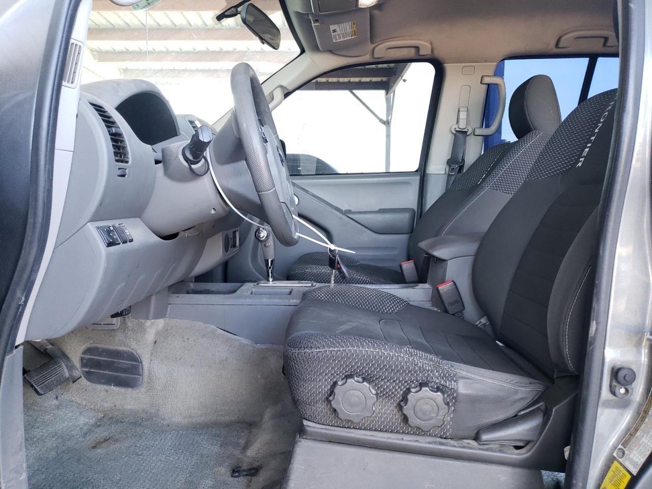 2016 NISSAN FRONTIER S - Фото 7