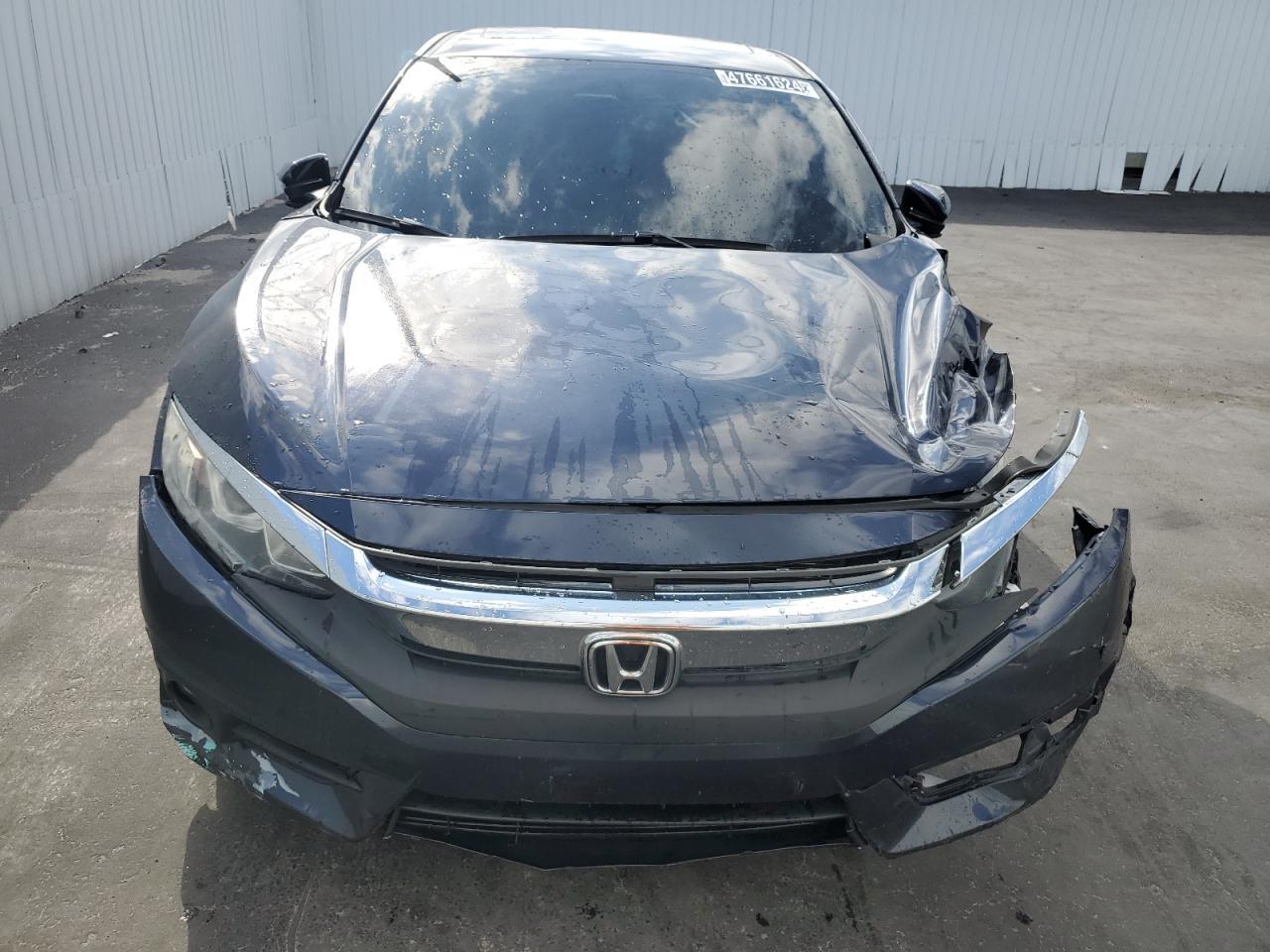 2018 HONDA CIVIC EXL - Image 5