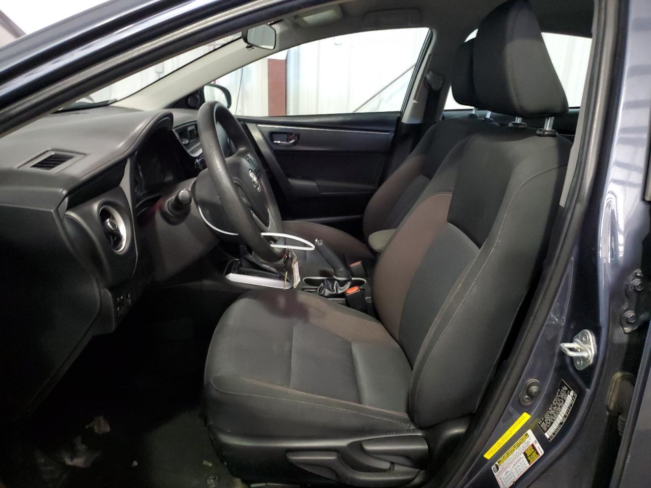 2019 TOYOTA COROLLA L - Фото 7