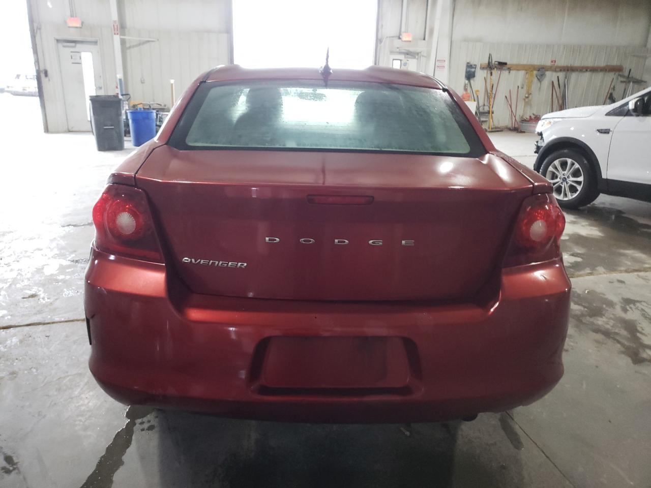2014 DODGE AVENGER SE - Image 6