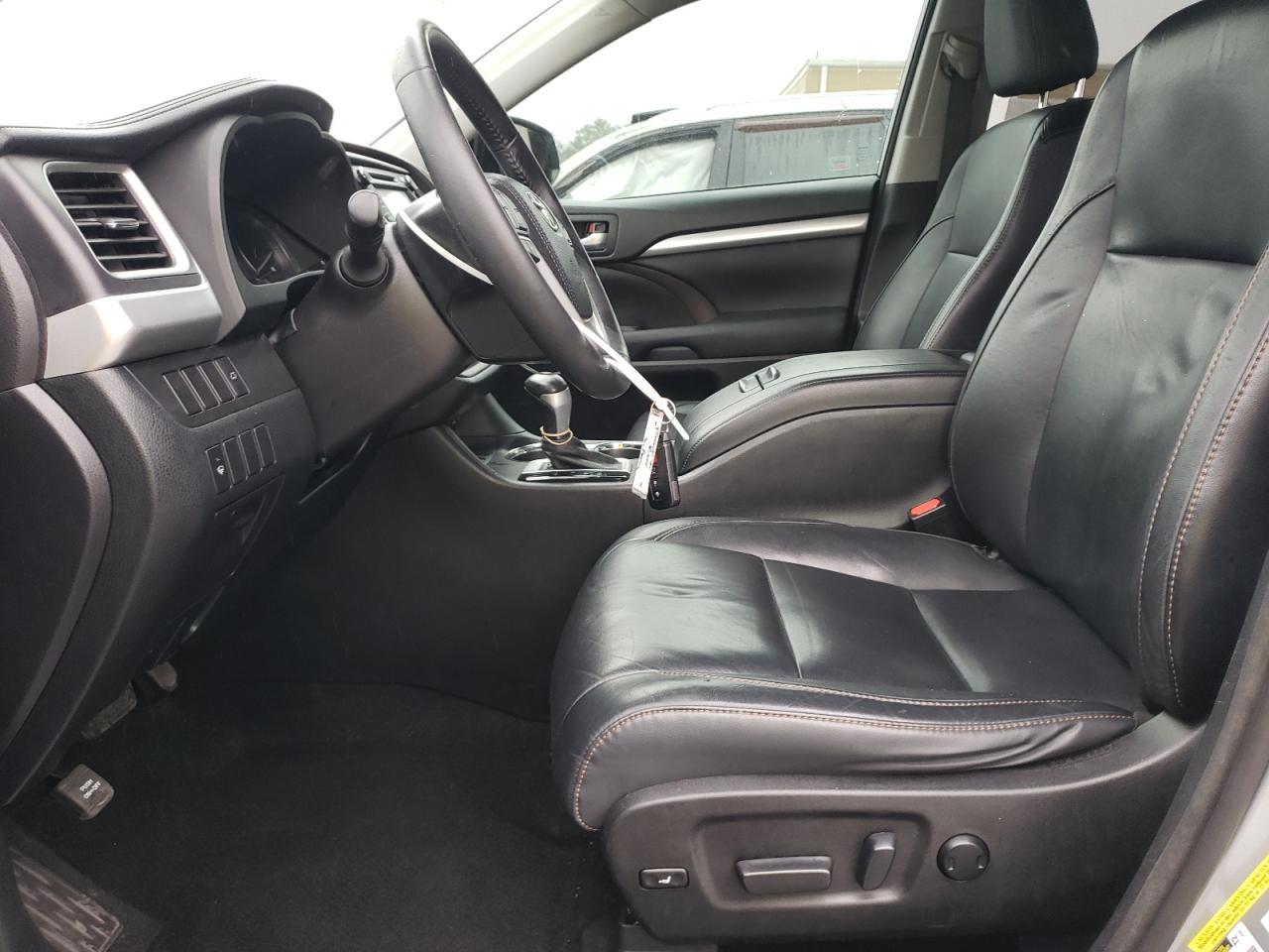 2015 TOYOTA HIGHLANDER - Фото 7