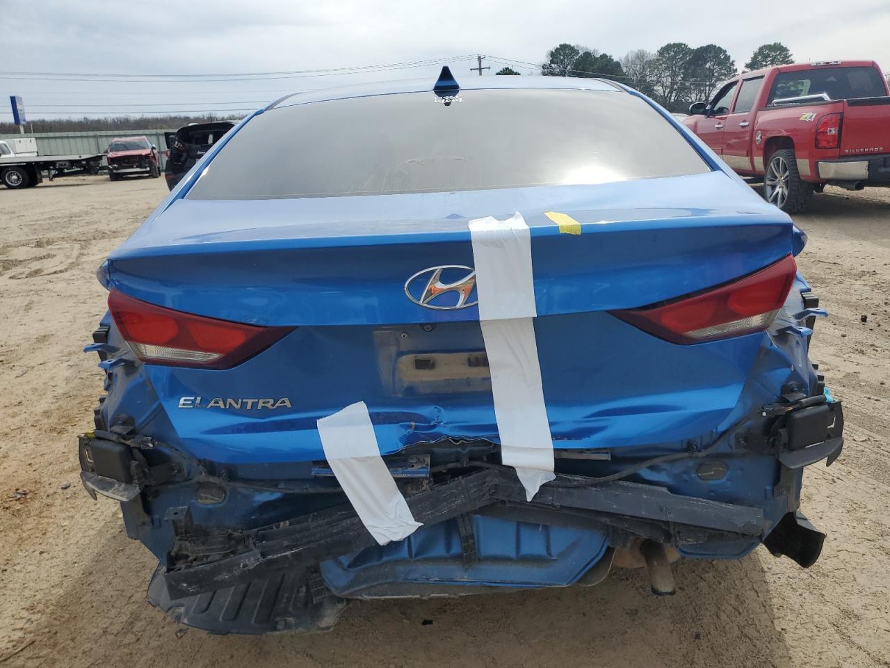 2018 HYUNDAI ELANTRA SE - Фото 6