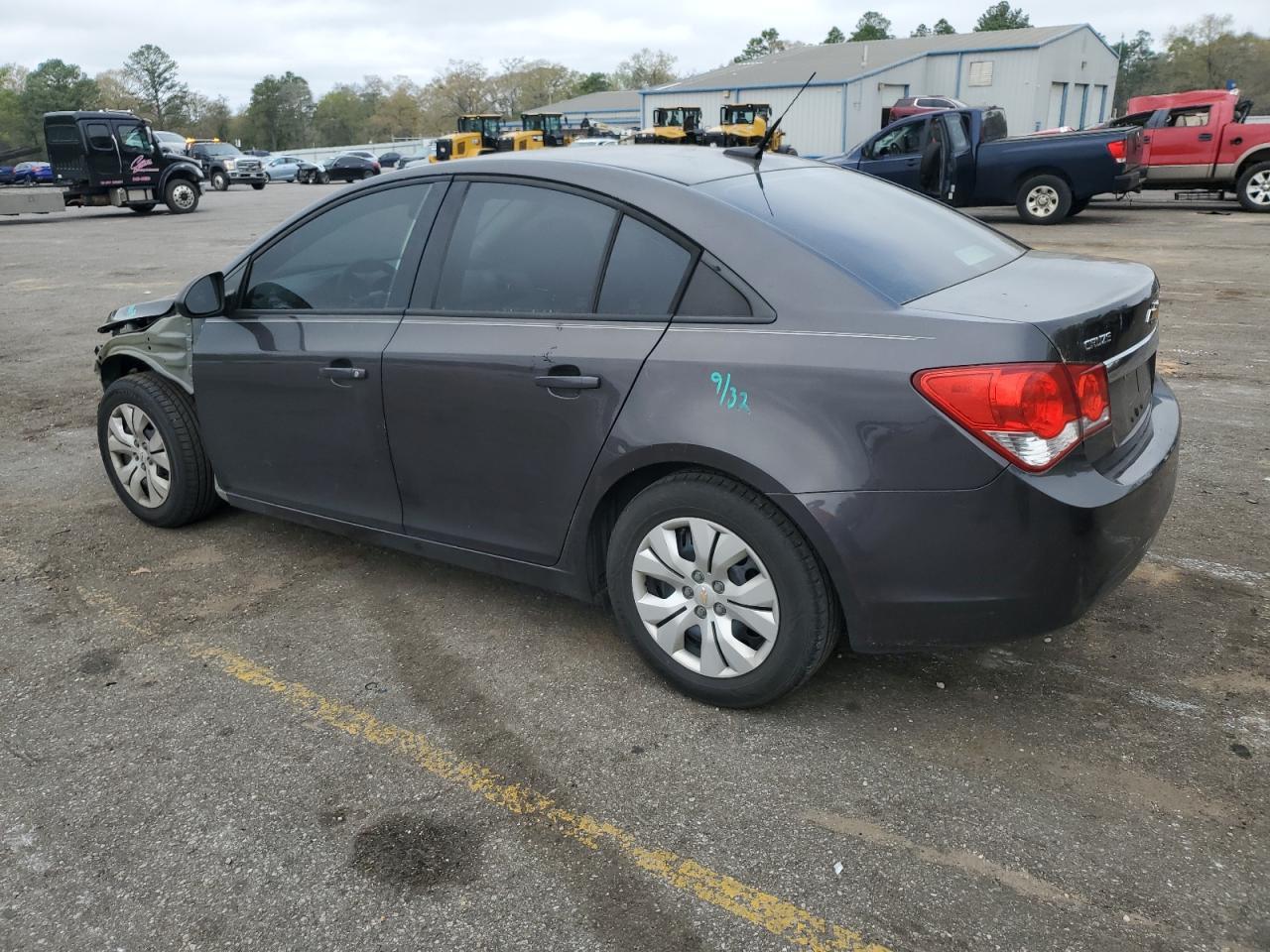 2014 CHEVROLET CRUZE LS - Фото 2