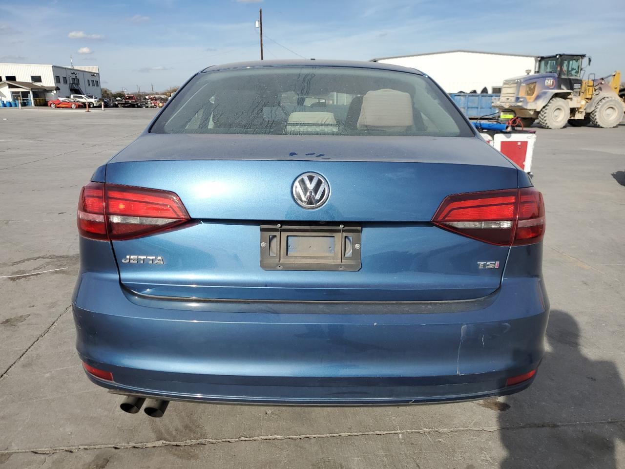2017 VOLKSWAGEN JETTA S - Image 6
