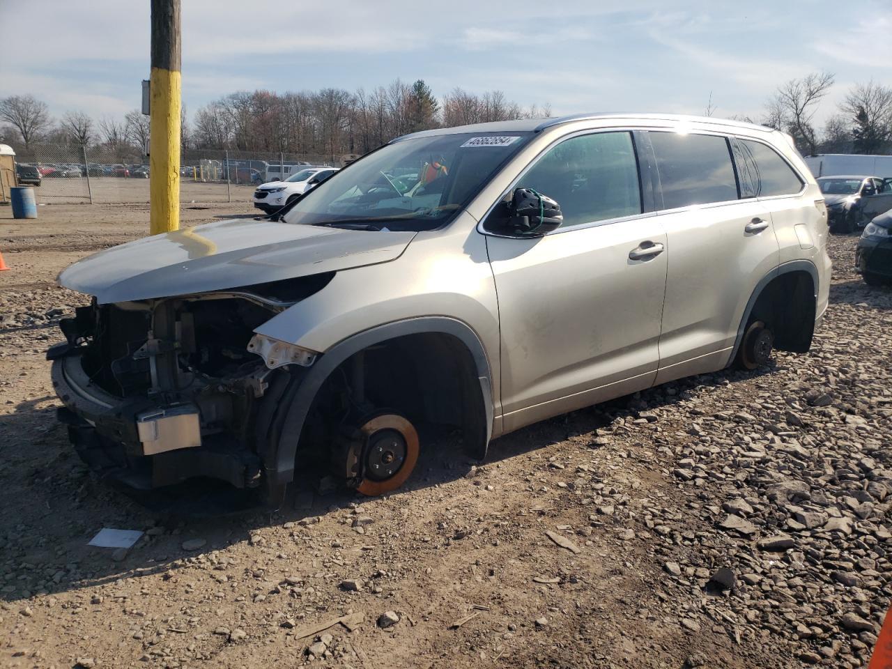 2014 TOYOTA HIGHLANDER