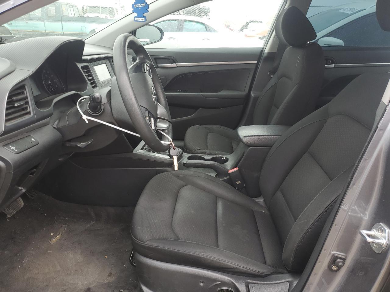 2019 HYUNDAI ELANTRA SE - Фото 7