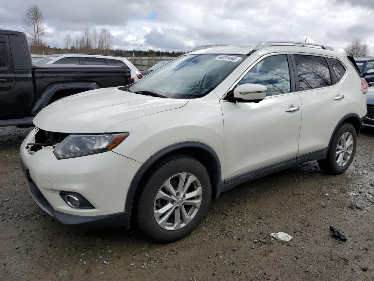 2015 NISSAN ROGUE S