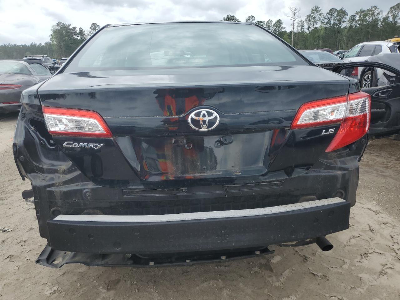 2013 TOYOTA CAMRY L - Фото 6