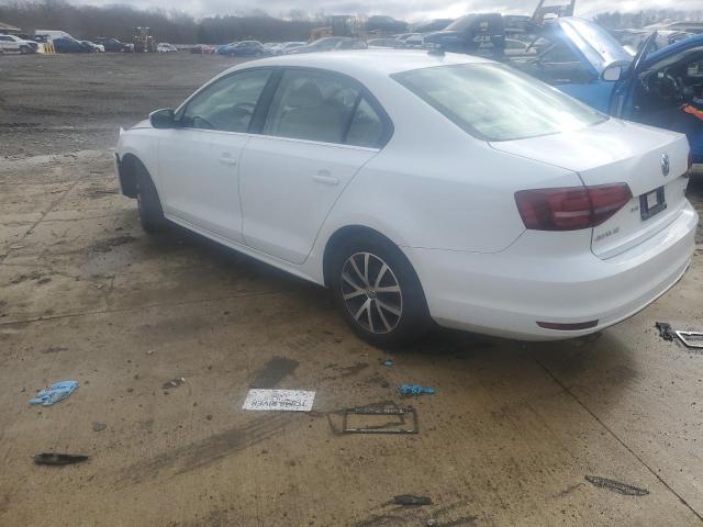 2017 VOLKSWAGEN JETTA SE - Image 2