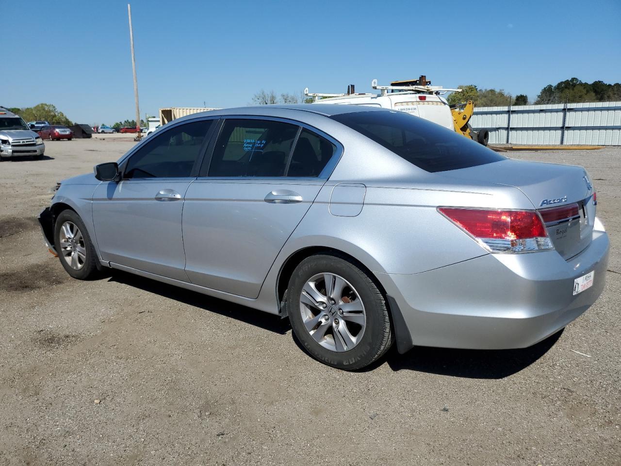 2012 HONDA ACCORD SE - Image 2